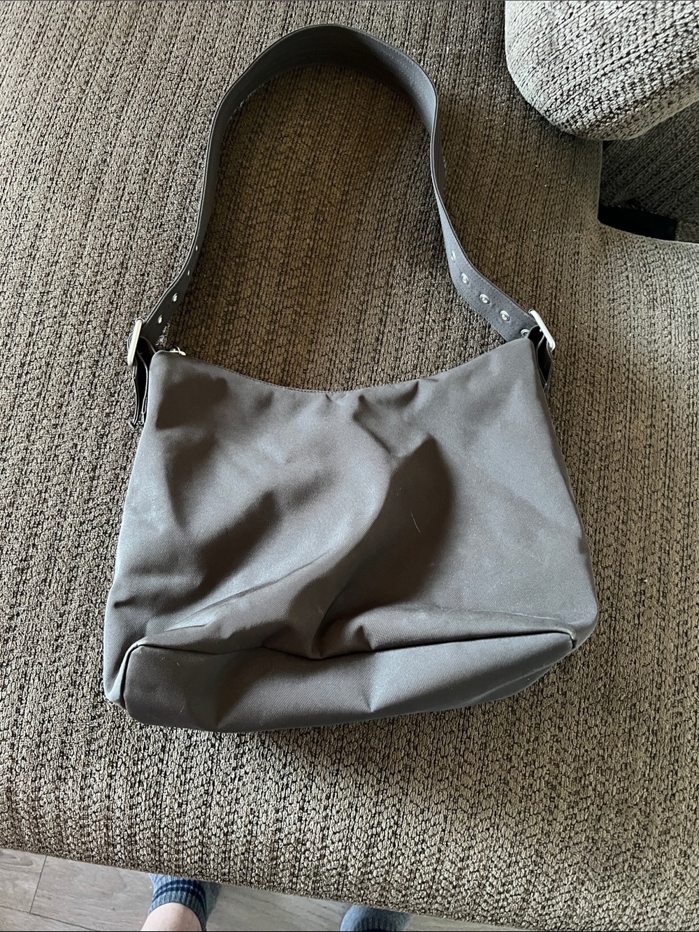 GAP Gray Nylon Slouch Shoulder Bag Minimalist Y2K Hobo Purse - Picture 2 of 5